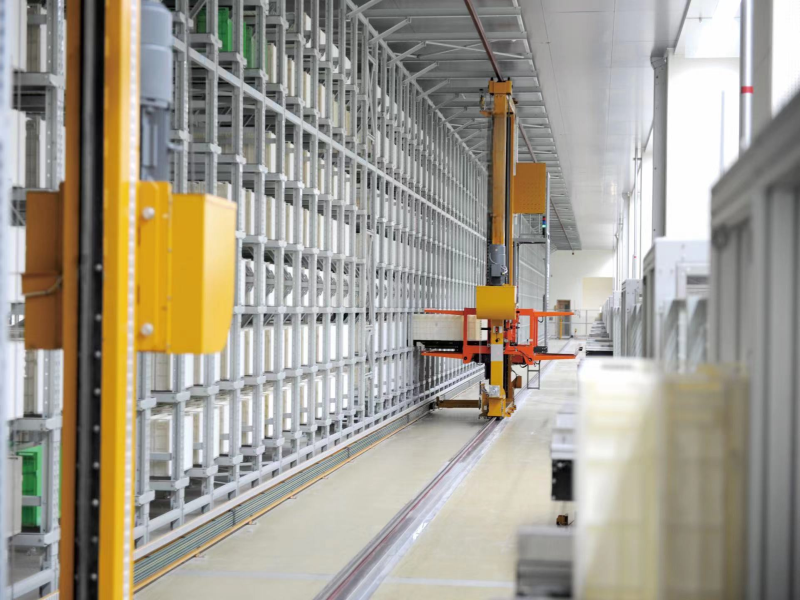 重载欧式行走轮箱在某物流仓库行业的实际应用