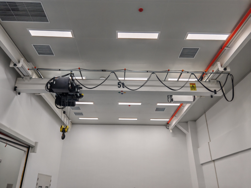 无尘室起重机