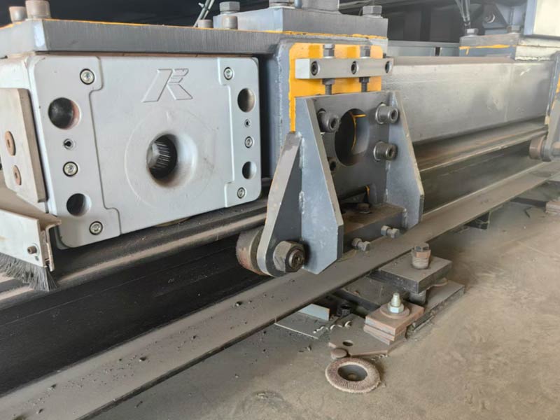 轨道小车箱式车轮组