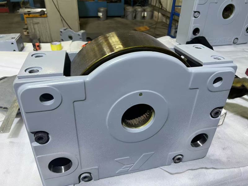 500型主动箱式行走轮